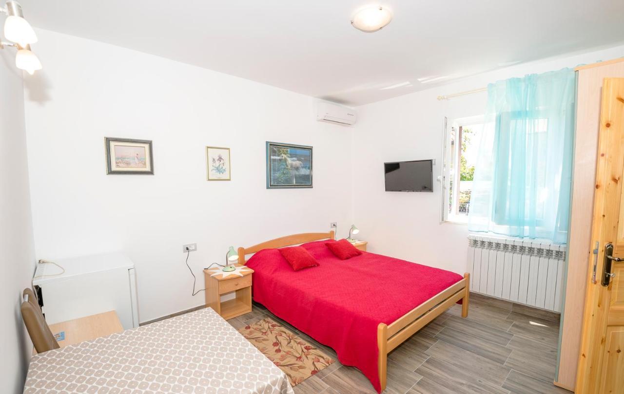 Guest House Ab Adria Home Rovinj Eksteriør billede