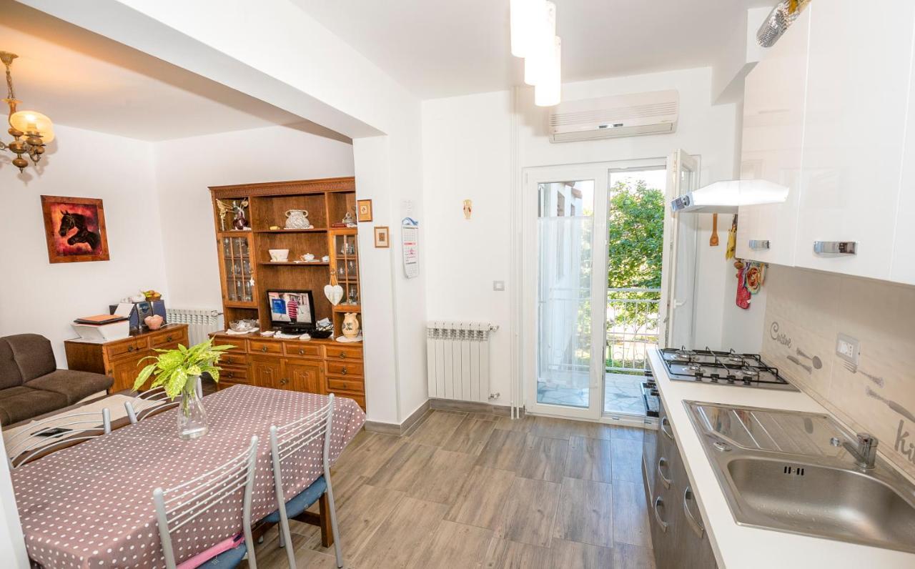 Guest House Ab Adria Home Rovinj Eksteriør billede
