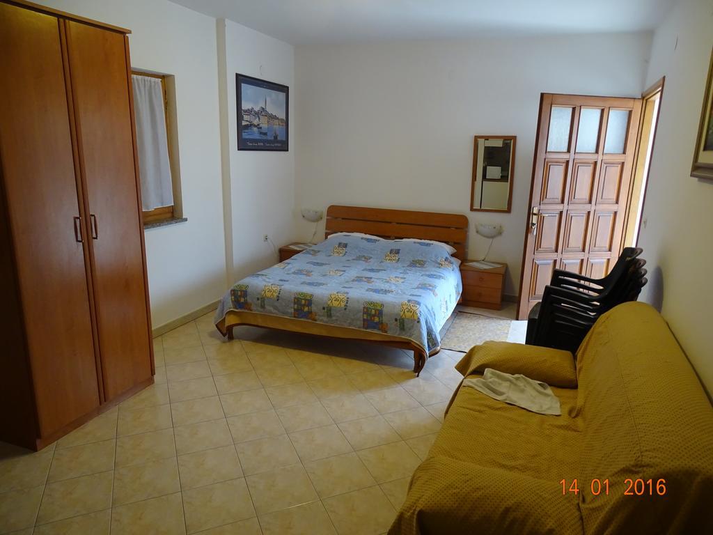 Guest House Ab Adria Home Rovinj Værelse billede